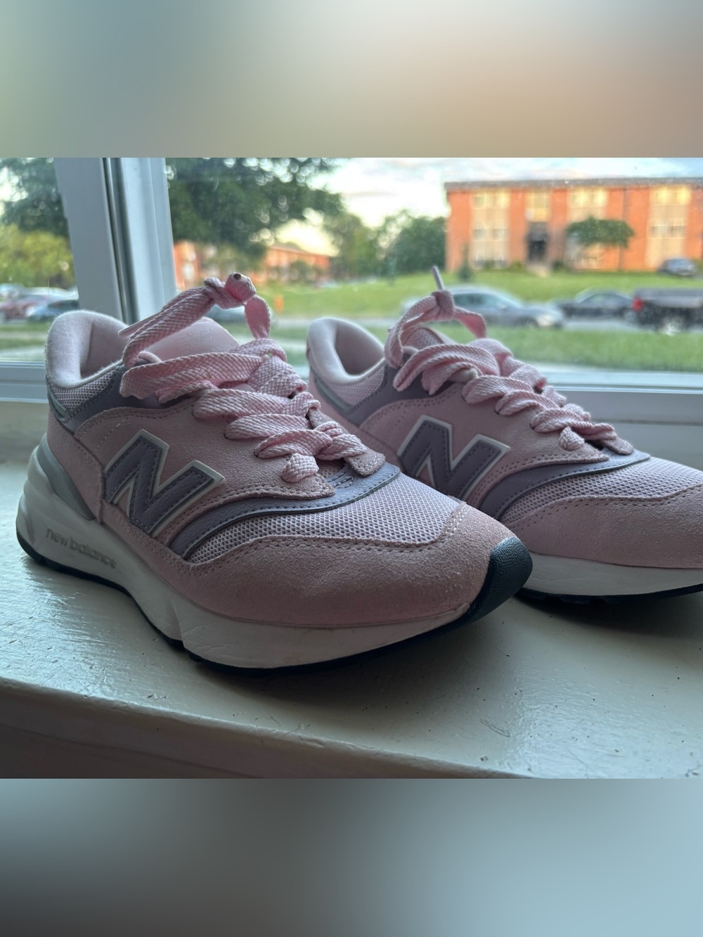 New Balance Pink & Gray Low-Top Sneakers